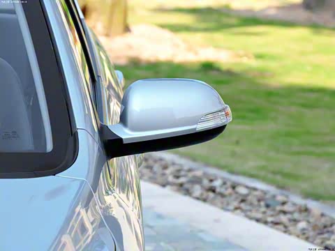 2012�� 1.3L �ֶ������� ��V