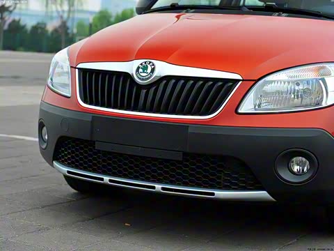 2012�� 1.6L Scout