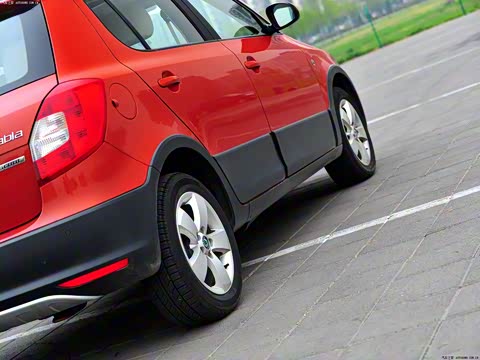 2012�� 1.6L Scout