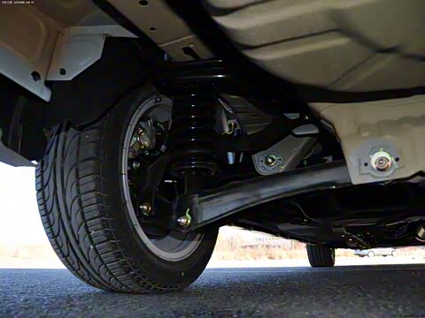 2012�� 1.6L �ֶ�������