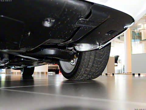 2011�� E 260 CGI �����