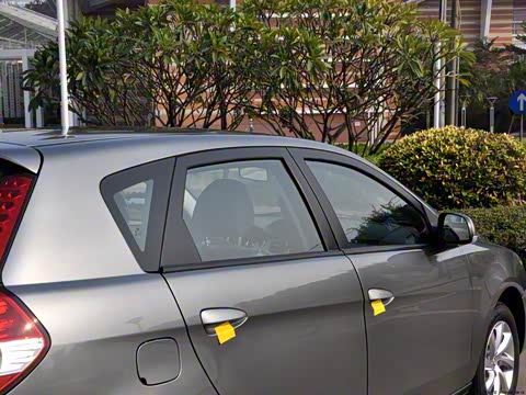 2012�� 1.6L �ֶ�������