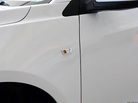 2012�� 1.6L SL MT