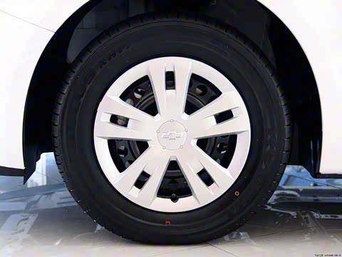 2012�� 1.6L SL MT