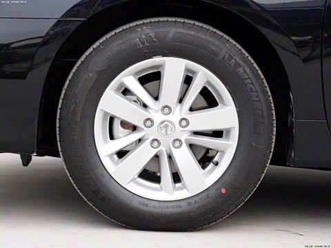 2012�� 2.0L XL������