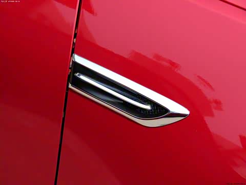 2012�� 2.0L ���ʰ�