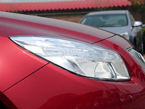 2012�� 2.0L ���ʰ�