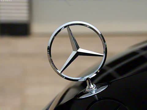 2012�� E 260 L CGIʱ����