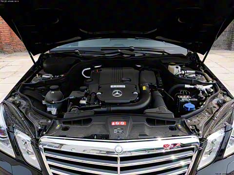 2012�� E 260 L CGIʱ����