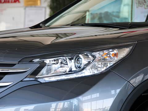 2012�� 2.0L ���������