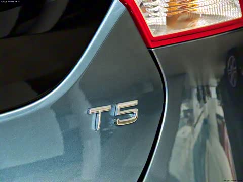 2013�� T5 Prestige