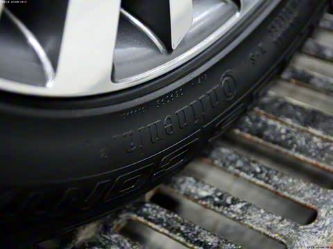 2012�� 5.0 SC V8 �۷崴����ذ�