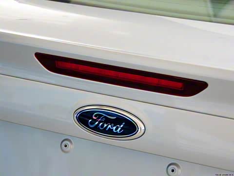 2012�� ���� 1.6L �ֶ�������