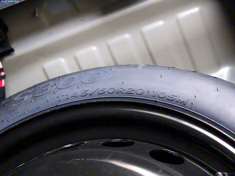 2012�� 30 FSI ������