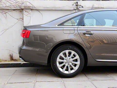 2012�� 30 FSI ������