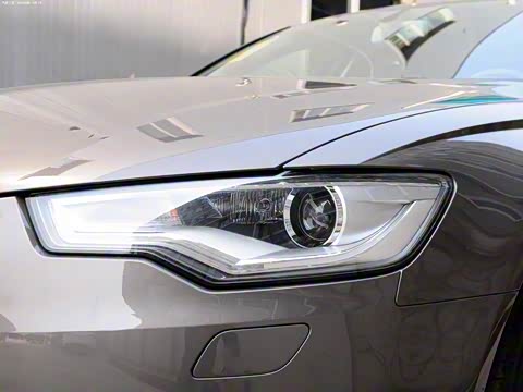 2012�� 30 FSI ������