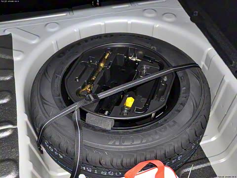 2012�� ���� 1.6L �Զ�Ʒ����