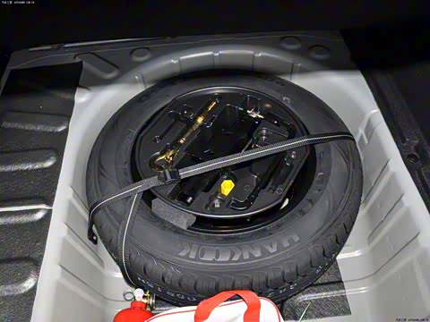 2012�� ���� 1.6L �Զ�Ʒ����