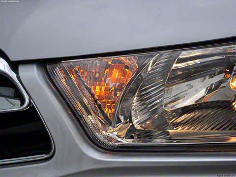 2012�� ���� 1.6L �Զ�Ʒ����