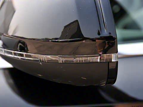 2012�� 50 TFSI quattro ������