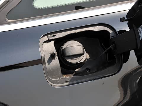 2012�� 50 TFSI quattro ������