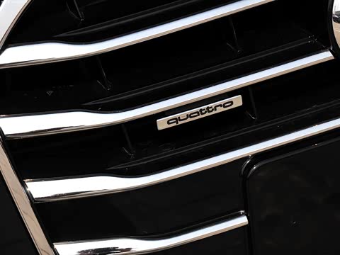 2012�� 50 TFSI quattro ������