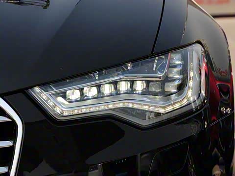 2012�� 50 TFSI quattro ������