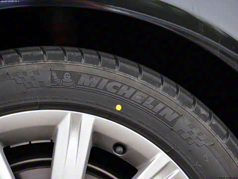 2012�� 50 TFSI quattro ������