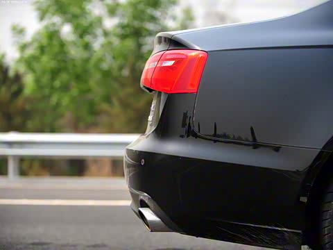 2012�� 50 TFSI quattro ������