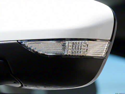 2012�� 1.5L �Զ��캽��