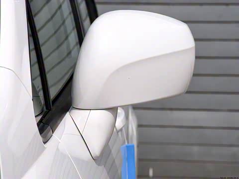 2012�� 1.6L �ֶ�����