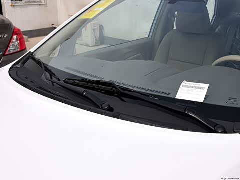 2012�� 1.6L �ֶ�����