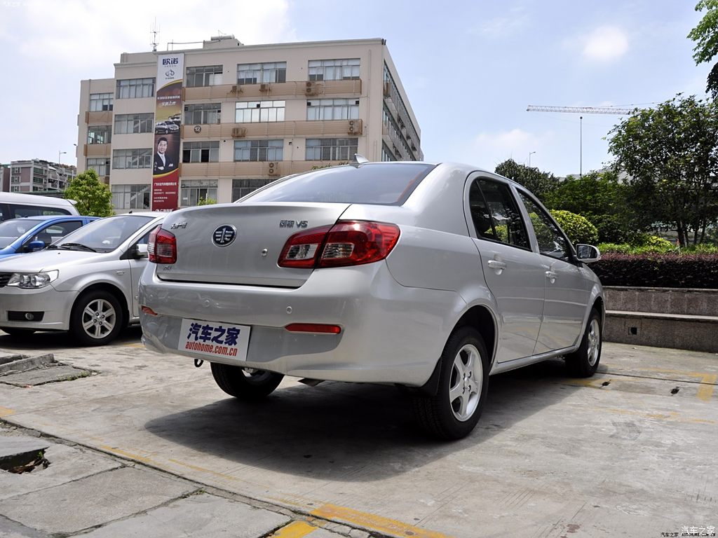 威志v5 2012款 1.5l 手動精英型 1547128圖片_一汽_汽車圖庫_汽車之家