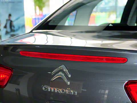 2012�� ���� 1.6L �ֶ�Ʒ����