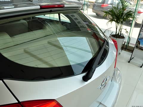 2012�� ���� 1.6L �ֶ���Ӣ��