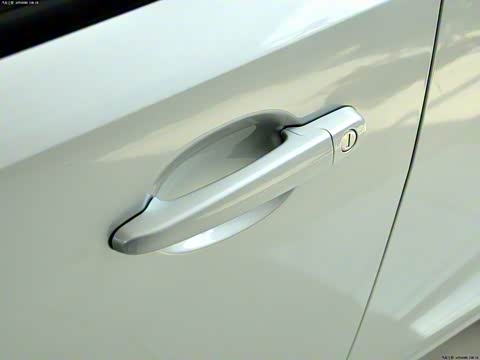 2012�� ���� 1.6L �ֶ���Ӣ��