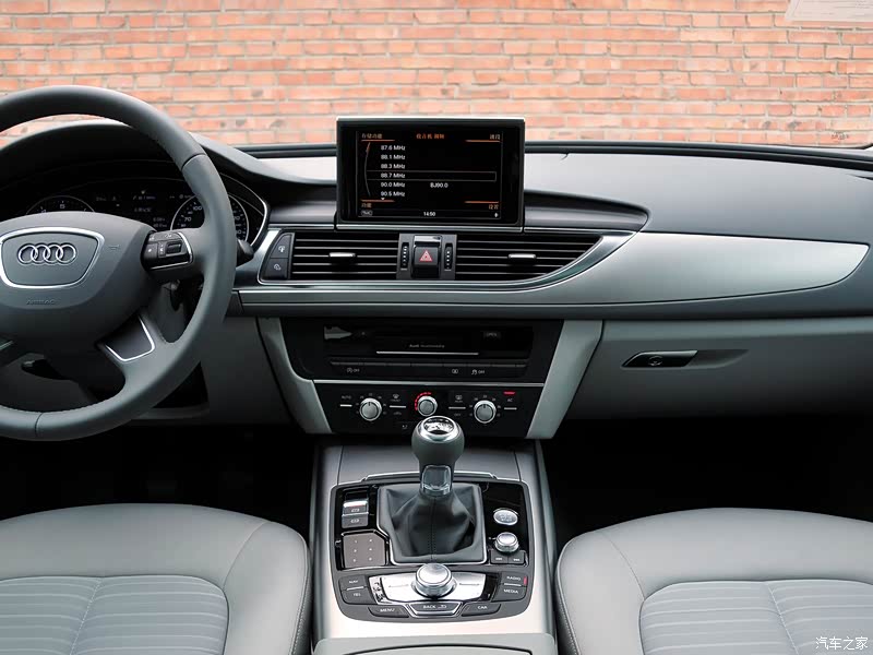 一汽-大众奥迪 奥迪a6l 2012款 tfsi 手动基本型