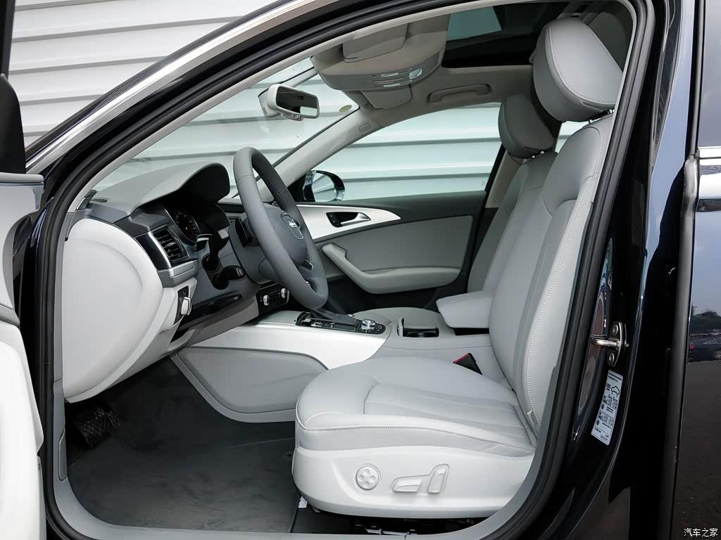 汽车图片 奥迪 奥迪a6l 2012款 tfsi 舒适型 月光蓝 车厢座椅