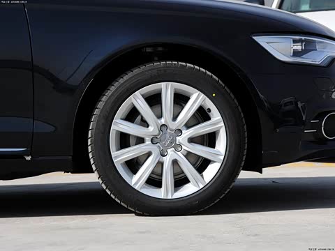 2012�� 35 FSI ������