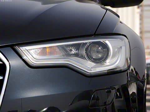 2012�� 35 FSI ������