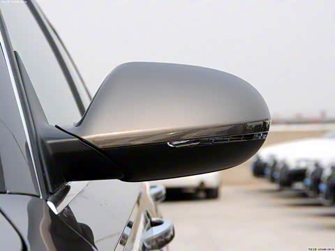 2012�� 30 FSI ������