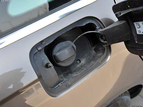 2012�� 30 FSI ������