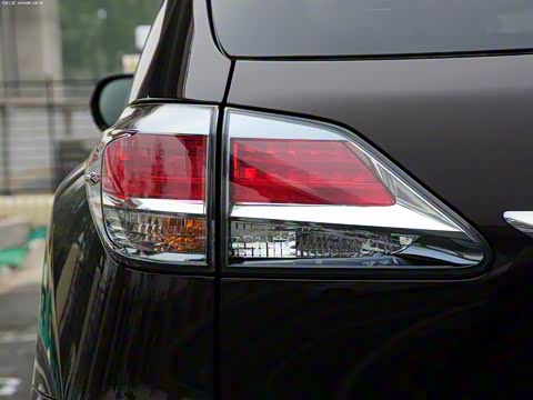 2012�� 270 ������