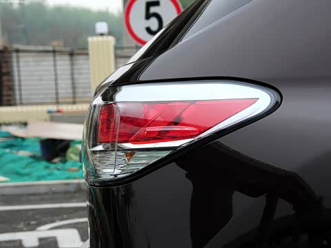 2012�� 270 ������