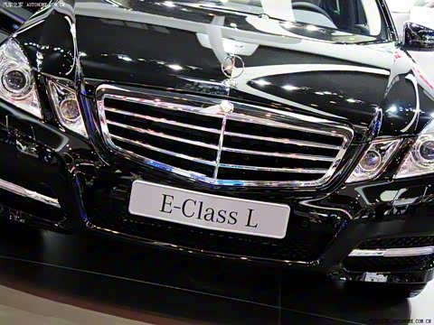 2012�� E 300 L ʱ�к�����