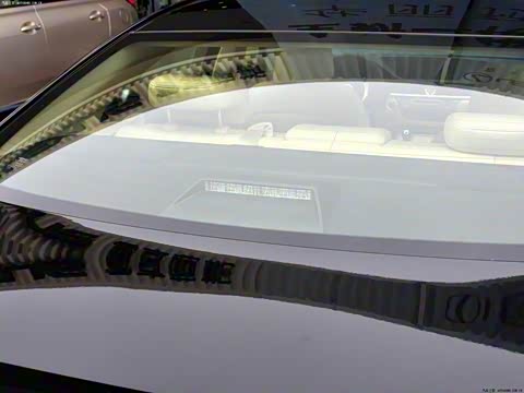 2013�� 300h ��Ӣ��