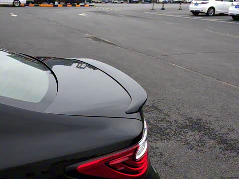 2013�� 300h ��Ӣ��