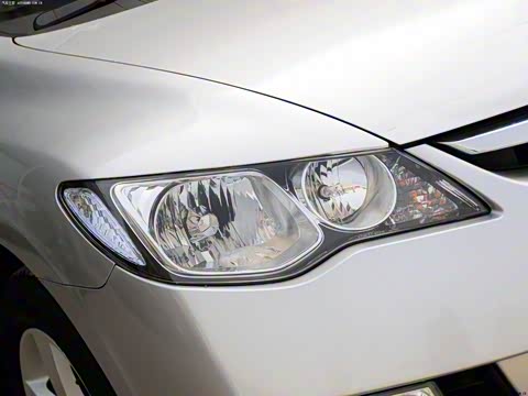 2012�� 1.8L �Զ�