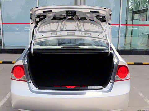 2012�� 1.8L �Զ�