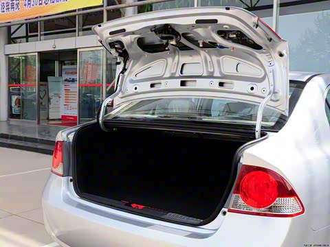 2012�� 1.8L �Զ�